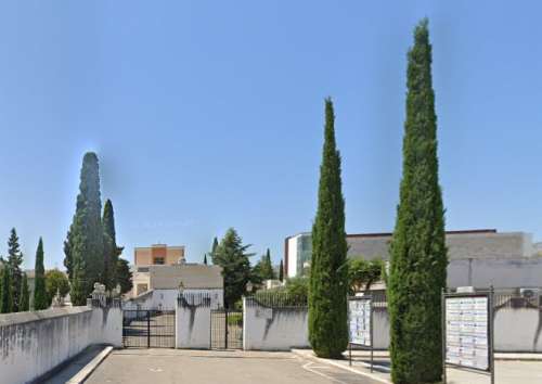 Apertura continuata del cimitero in occasione della commemorazione dei defunti.